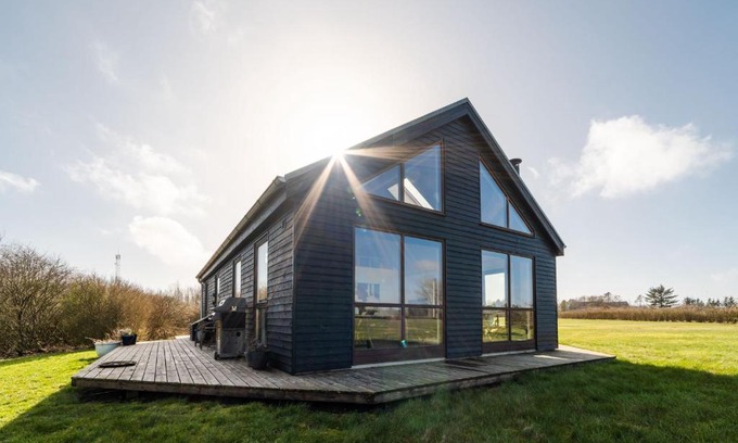 Ringkøbing-Skjern Municipality House | Vidunderlig fritidshus ved Skov og Golfbane