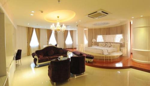 Ben Tre Hotel | Viet Uc Hotel