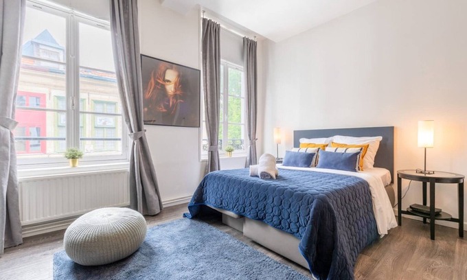 Old Lille Apartment | Vieux Lille - Large modern and functional studio