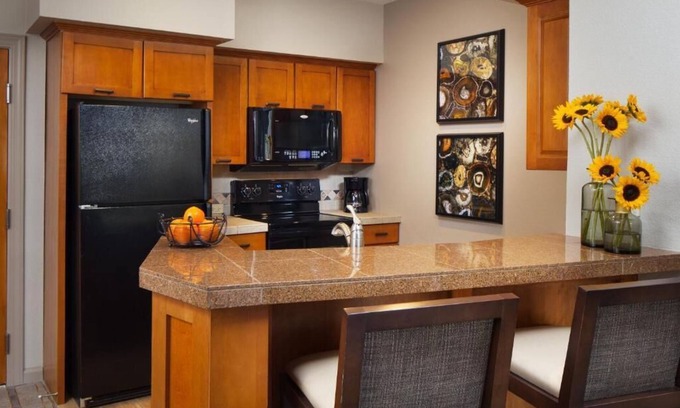 Mountain Star Villa | View the Fall foliage in this 1-bdrm villa w/kitch, sleeps 4 in lovely Avon, CO