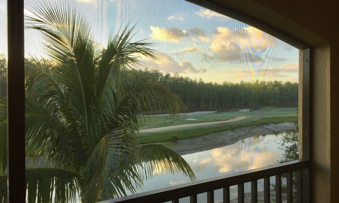 Naples Condo | Views:Water,Golf & Preserve! 2Br/Den/Garage w/Golf (3 Month min Jan - March)
