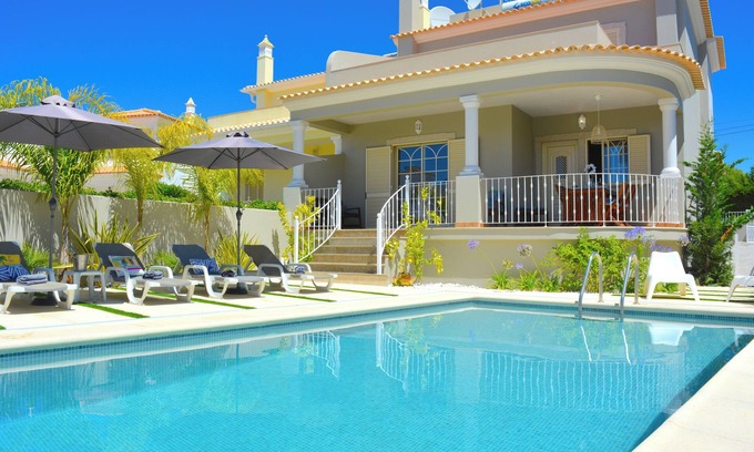 Sesmarias Villa | Vila Cristina Mar - Oceanview (8 guests) 600 meters from the beach