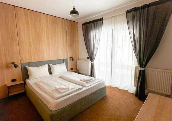 Toplita House | Vila M 36