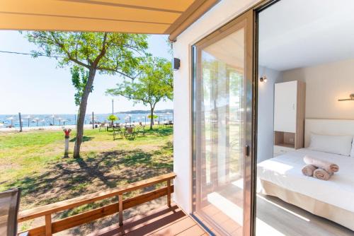 Sithonia House | Vilas in the garden by the sea