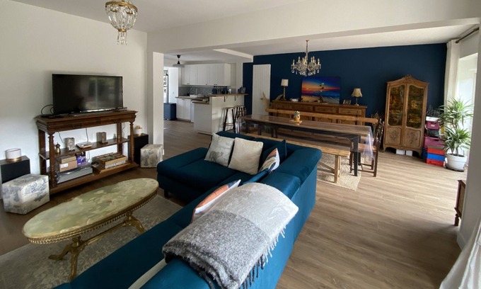 Merville-Franceville-Plage House | Villa Mirabelle with garden near the beach