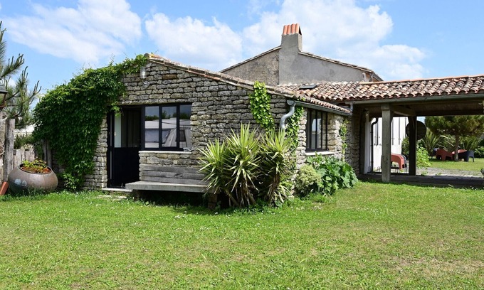 Saint-Clement-des-Baleines Villa | Villa Saint-Clément-des-Baleines, 4 bedrooms, 8 persons