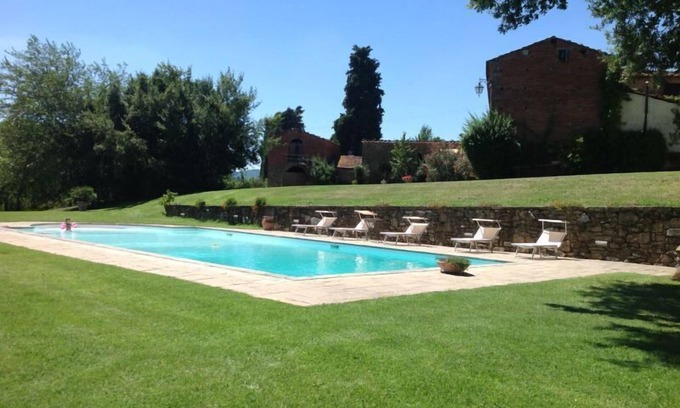 Oliveto Villa | Villa with private pool for 10 persons, 4 bedrooms and 3 bathrooms. In a hilly and panoramic positio