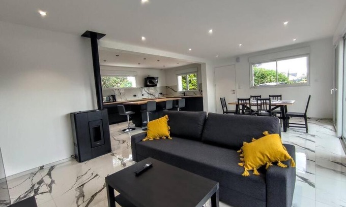 Locquirec Villa | Villa à 900m des plages