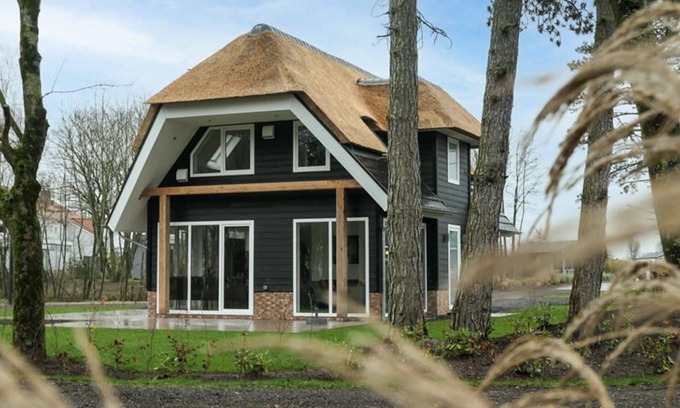 Nunspeet House | Villa 10 by Interhome
