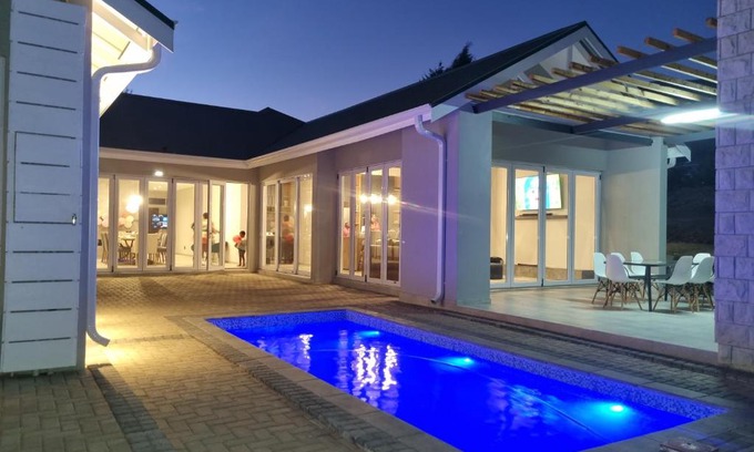 Clarens House | Villa 206 Clarens Golf Estate