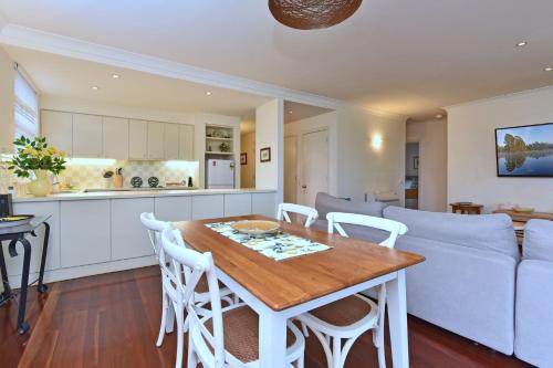 Pokolbin Villa | Villa 2br Bardolino Villa located within Cypress Lakes Resort