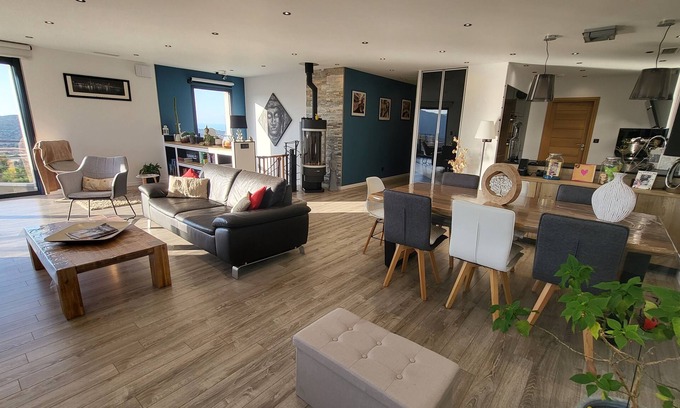 Belgodere Villa | Villa 2F 3 min from Losari beach with swimming pool, sea view