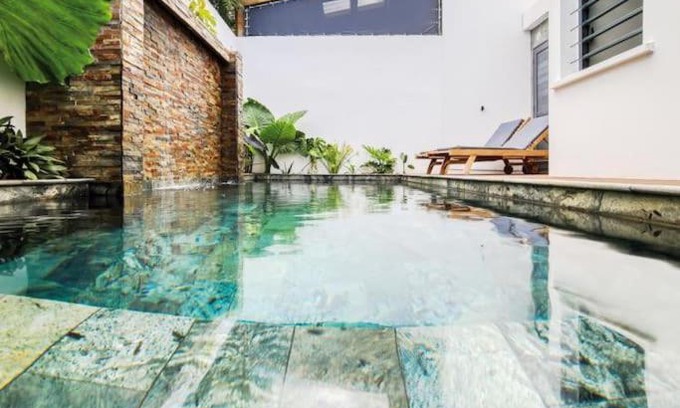 St Gilles-les-Bains Villa | Villa 5 étoiles avec Piscine Chauffée et Jacuzzi SAINT GILLES LES BAINS - Dodoterla