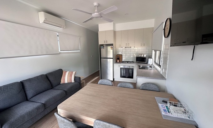 Bundalong Villa | Villa 50 3 bedroom Single Storey Villa. 2 Queens, 1 Double bed with single bunk