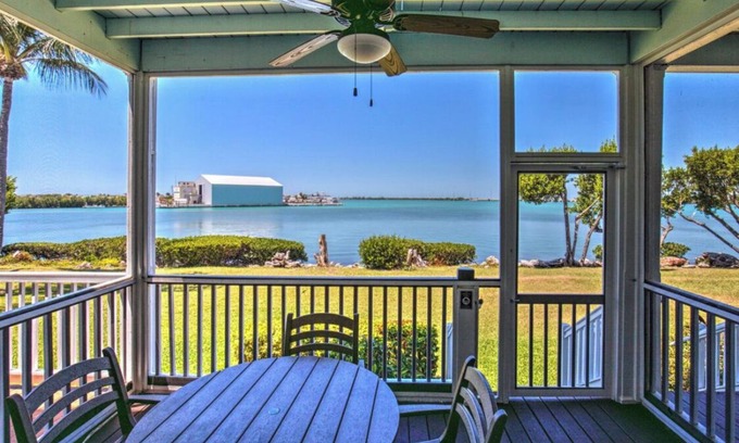Marathon House | Villa 5053 on Duck Key Boat Slip Available - 2BD 2.5BA