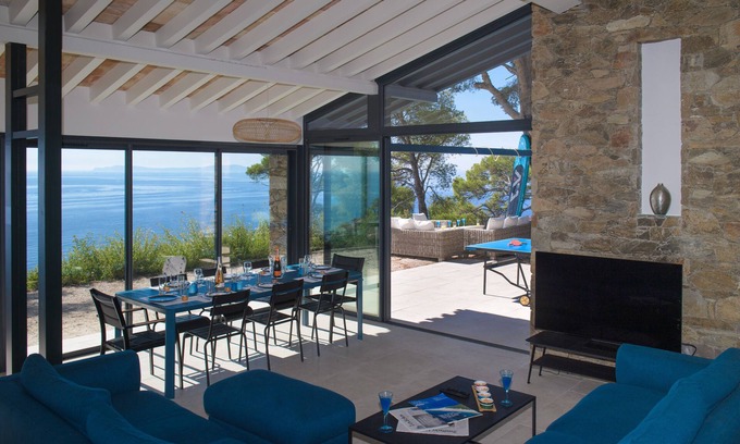 Cavaliere House | Villa 6 Chambres, Super Cavalaire,12 Personnes vue mer 180 Degrés,plage Privée