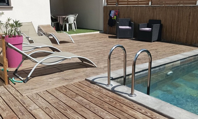 Ribaute-les-Tavernes Villa | Villa 6 Personnes Dans le Gard Avec Piscine Privé