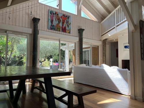 Andernos-les-Bains Villa | Villa 8 chb au pied de la forêt , 450m du Bassin