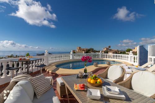 Cumbre del Sol Villa | Villa Aguila by Abahana Villas