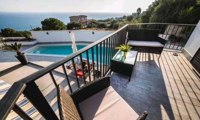 Licata Villa | Villa Al Tramonto