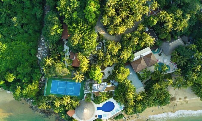 Playa Guitarron House | Villa Alejandra: Majestic house with private beach