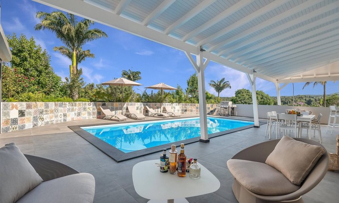 Petit-Bourg Villa | VILLA ALTAIR with Swimming Pool and 3 Parental Suites