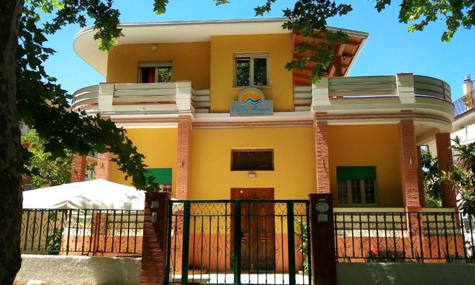 Praia a Mare Bed & Breakfast | Villa Anna B&B
