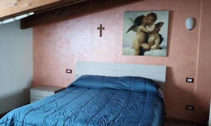 Montesilvano Apartment | Villa Annamaria :Family Room with Bathroom