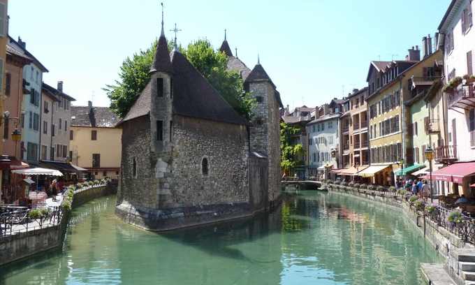 Annecy-le-Vieux Apartment | VILLA APARTMENT DS RDJ ANNECY