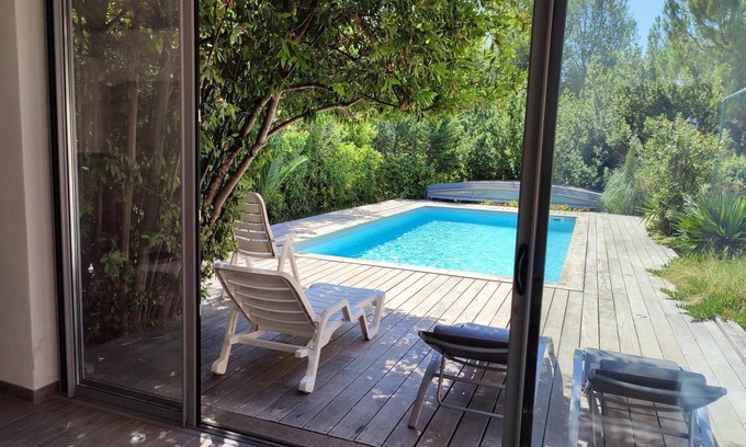 Allauch Villa | Villa 'Avec Piscine Prive' with Private Pool, Wi-Fi and Air Conditioning