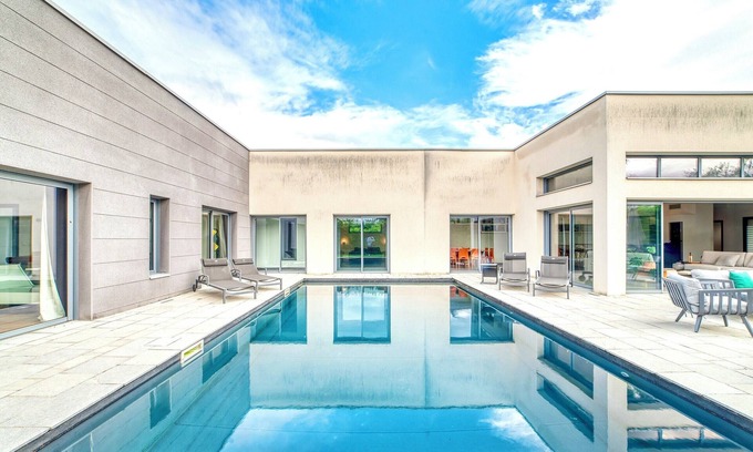 Montanay House | Villa Aved'X - Superbe maison luxueuse avec piscine