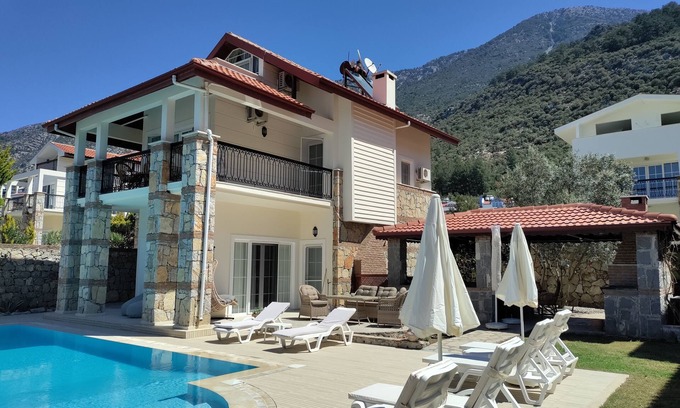 Oludeniz Villa | Villa Ayshella , Luxury Ovacik Villa with stunning mountain views and sunsets