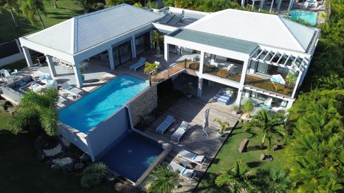 Sainte-Anne Villa | Villa Azurela