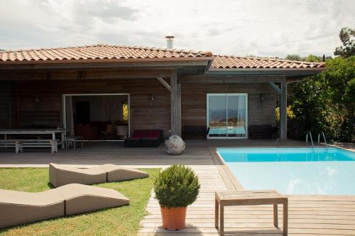 Coti-Chiavari Villa | Villa BARQUIERO