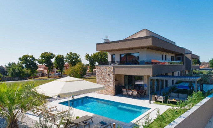 Marcana Villa | Villa Bavigo for 8 people near Pula with wellness & children playground