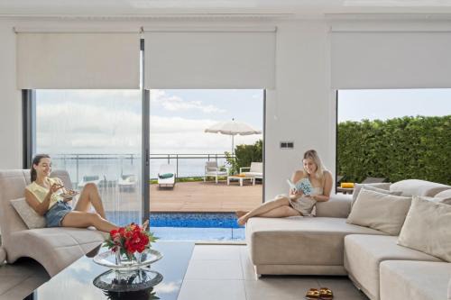 Santo Antonio Villa | Villa Beausoleil by Homie