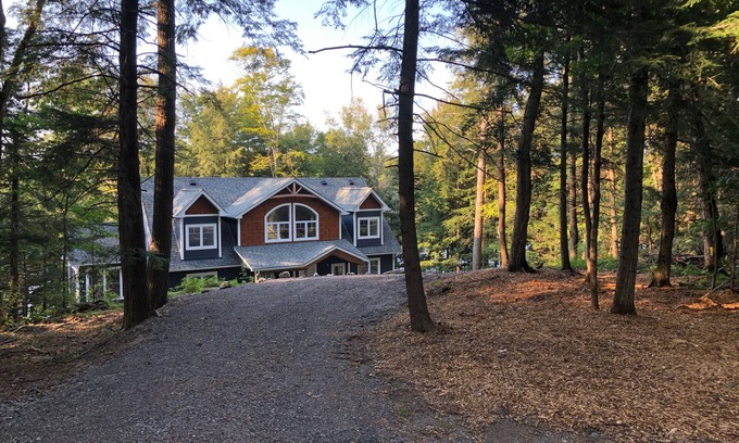Muskoka Lakes Cottage | Villa Bella Muskoka - Your private executive escape to tranquil beauty