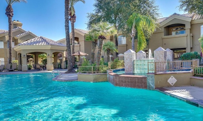 Paradise Valley Village Apartment | Villa Bella Terra condo