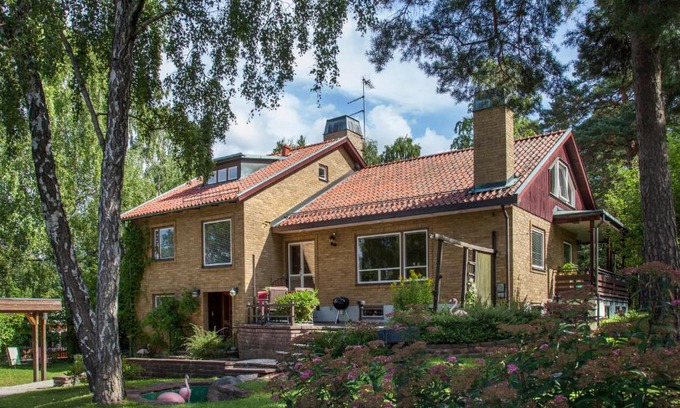 Stureby Villa | Villa Berkle