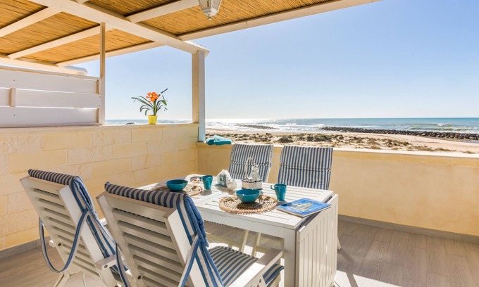 Donnalucata House | Villa "Blows on the Sea R"