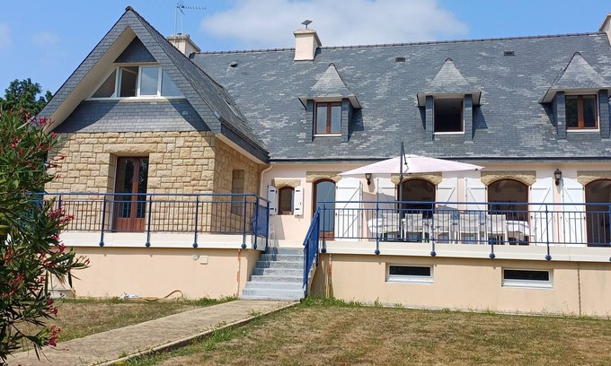 Moelan-sur-Mer Villa | Villa Bretonne Bord de mer Port de Merrien