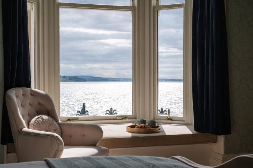 Broughty Ferry Villa | Villa by the Sea