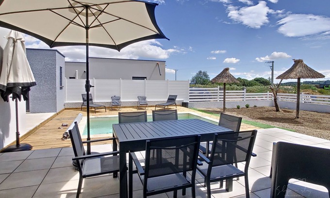 Argens-Minervois Villa | Villa Caraïbe, Villa Avec Piscine Pour 6 Personnes