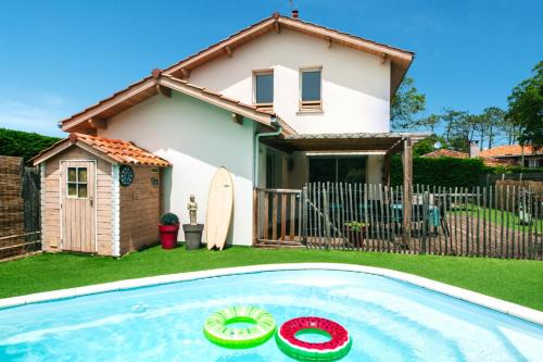 Vieux-Boucau-les-Bains House | VILLA CASA KOKO 10 PERS piscine chauffée, pétanque, ping pong VIEUX-BOUCAU