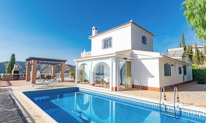 Archez Villa | Villa "Casa Silencio" with Sea View, Private Pool & Wi-Fi