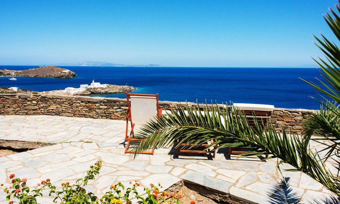 Chrisopigi Villa | Villa Celestina, a secluded villa with Aegean sea view.n