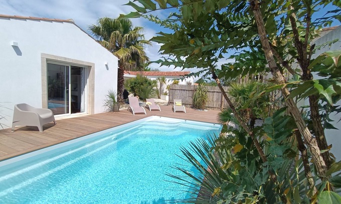 Saint-Georges-d'Oleron Villa | Villa Clair de Dune * and its swimming pool, close to the sea & cycle paths