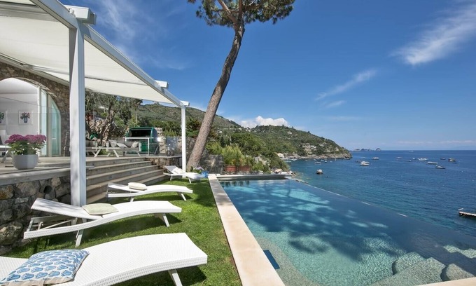 Marina del Cantone Villa | Villa Claretta - with swimming pool and private beach access