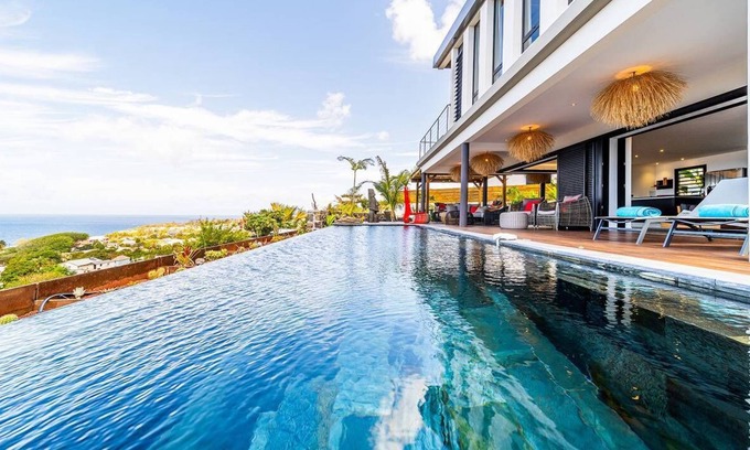 Grand Bois House | VILLA COCO PALM*****