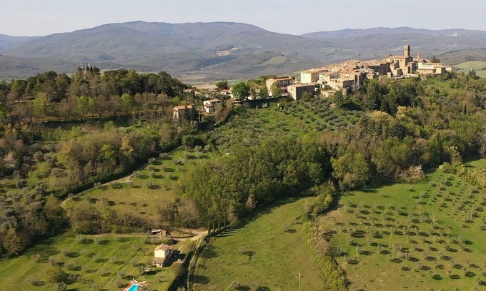 Radicondoli Villa | Villa con piscina e giardino ad uso esclusivo